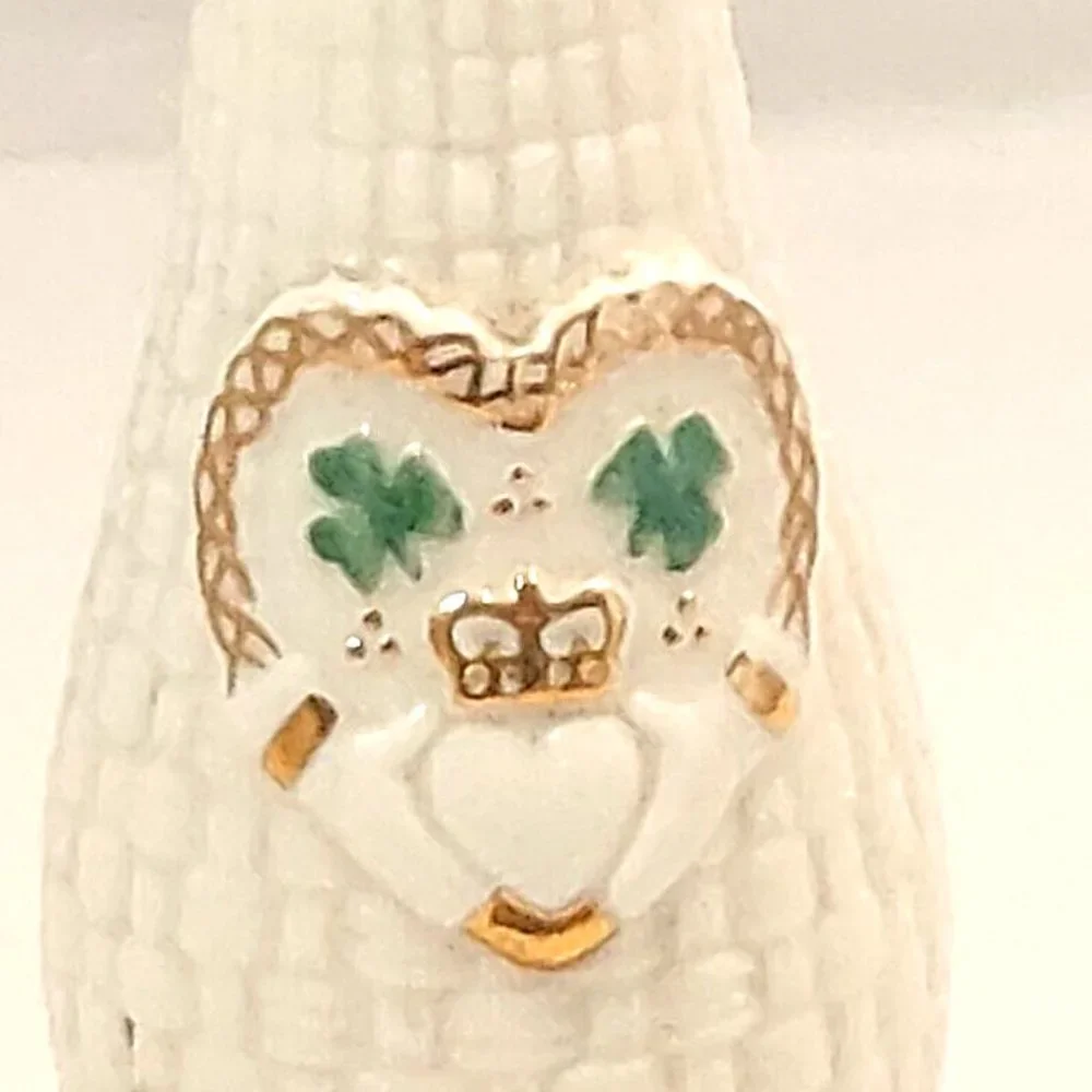 Retired “Irish Rose” Bone China Bud Vase Made for the Danbury Mint 5” tall Heart